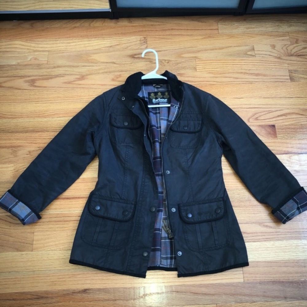 Barbour jacket size small women’s